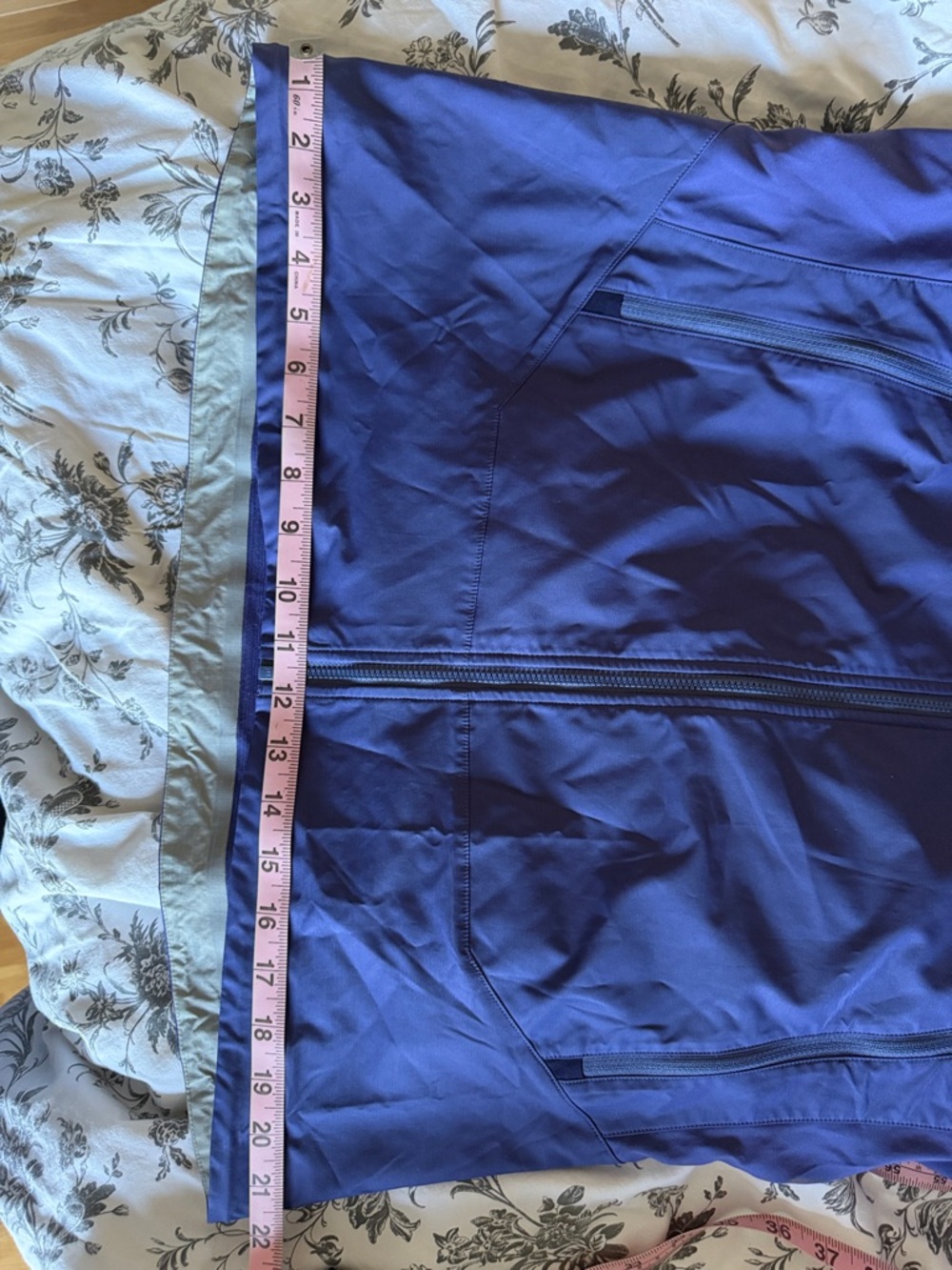 Arc'teryx Women's Cobalt Blue Hooded Windbreaker Jacket - Picture 8 of 8